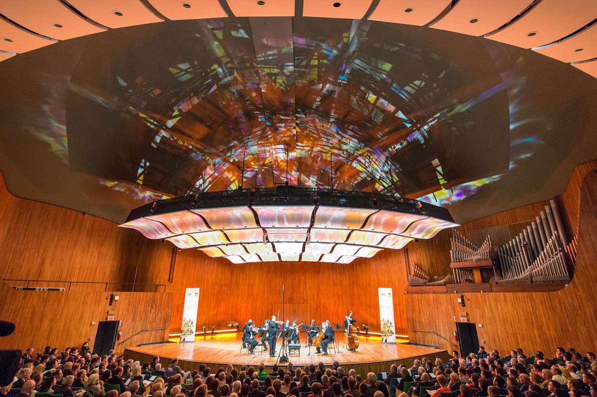 Picture of MIT's Kresge Auditorium